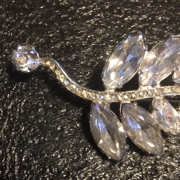 VTG Kramer New York Clear Marquis Rhinestone Pave Silver Brooch Pin Signed - Picture 9 of 16